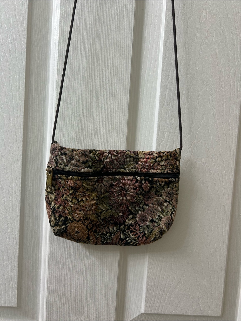 Vintage small handmade tapestry cross body made by My Maine Bag Bangor, Maine